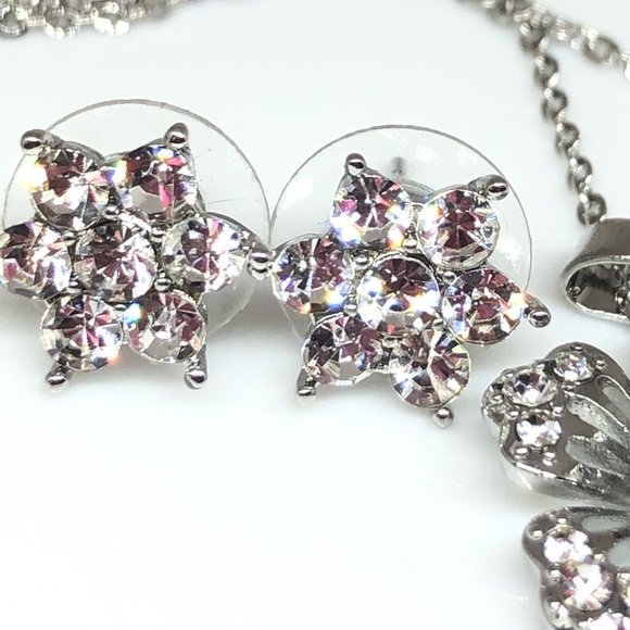 Silver Flower Earrings/Necklace CZ Set - Picture 4 of 11